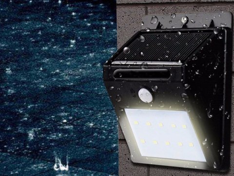 Nowoczesna lampa solarna z czujnikiem ruchu 30 LED SMD