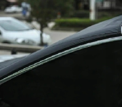 Osłona przednią szybę zima 2,70cm na 94cm antyszronowa