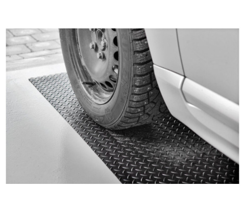 Chroń posadzkę w garażu sól chemia GUMA 5,5m na 40cm