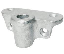 Gniazdo dulki śr.15mm n a burtę łodzi ocynk