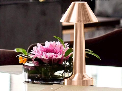 Lampa nocna z regulacją jasności - stylowa i funkcjonalna