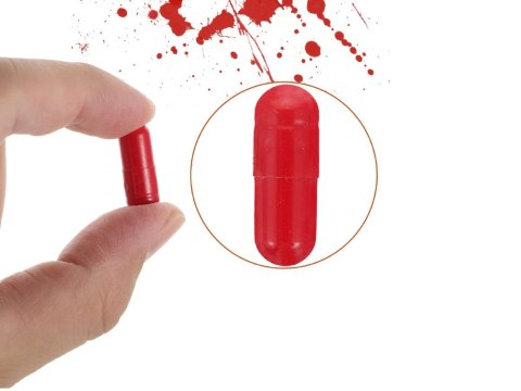 Zestaw kostiumowy na Halloween - Wampir i Wilkołak z krwią sztuczną