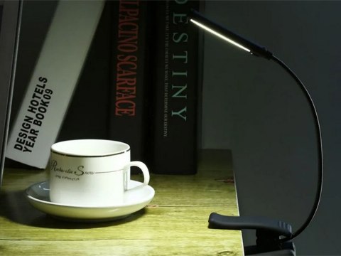 Nowoczesna lampka LED z klipsem - idealne dopełnienie każdego wnętrza