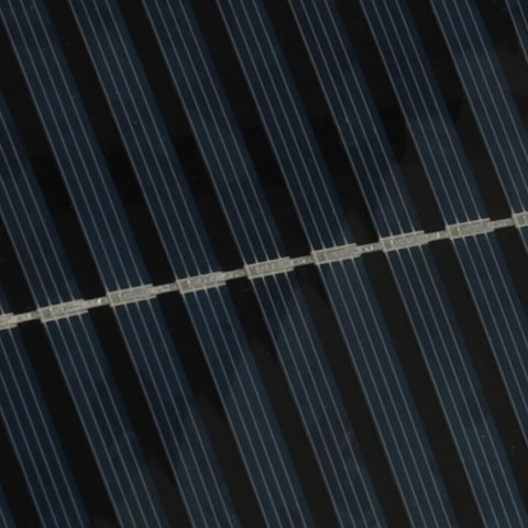 Lampa solarna z czujnikiem ruchu i zmierzchu - komfort świecenia bez granic