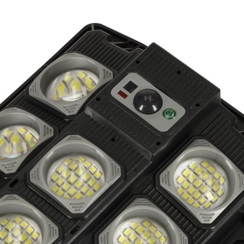 Lampa solarna LED - halogen z czujnikiem ruchu i pilotem