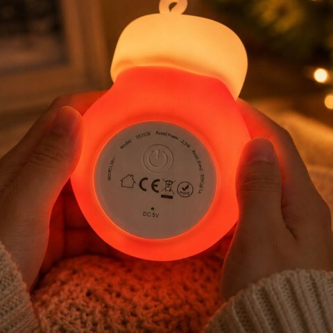 Nowoczesna lampka LED w kształcie świątecznej skarpety