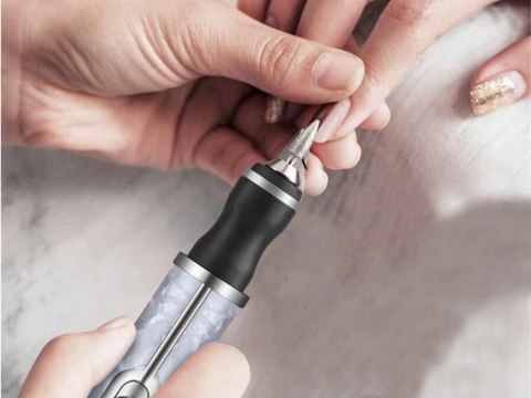 Nowoczesna frezarka do paznokci z akumulatorem USB, idealna do manicure i pedicure