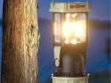 Lampa solarna kempingowa LED z uchwytem, idealna na biwak