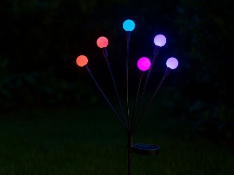 Nowoczesne lampki solarne RGB do ogrodu z automatycznym włączaniem